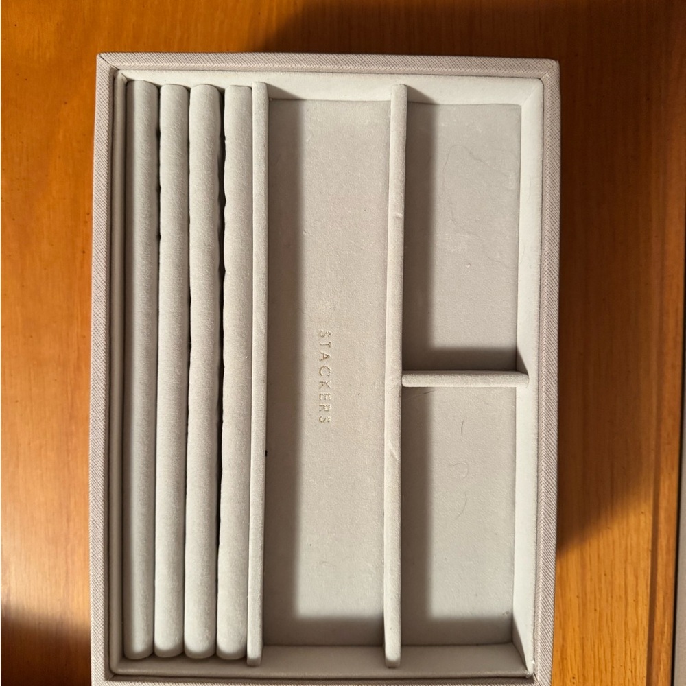 Stackers Taupe Jewelry Box - Picture 5 of 7